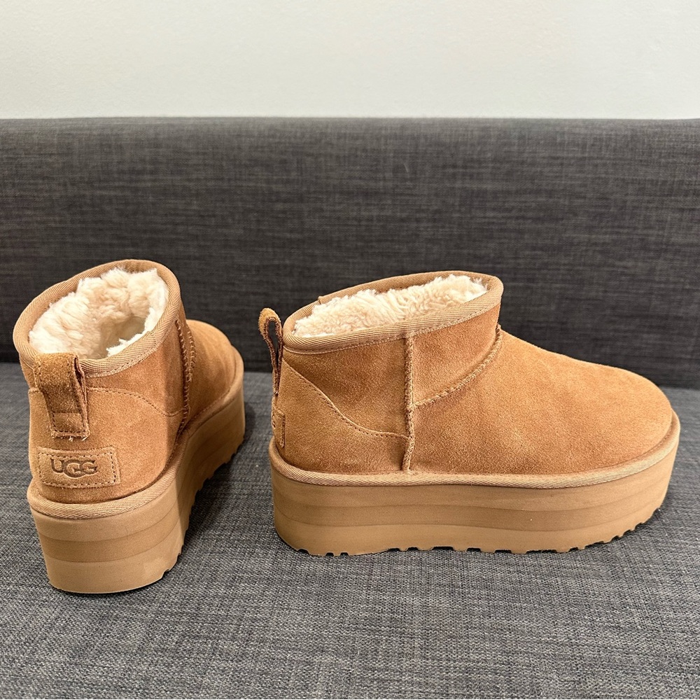 UGG ultra mini platform chestnut
